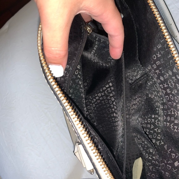 Kate spade crossbody SOLD! - Picture 5 of 6